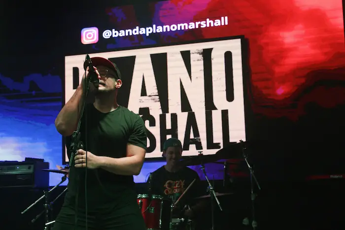 Guilherme Nunhez - Vocalista